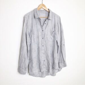 Karyn Seo gray rose, embroidered button-down shirt